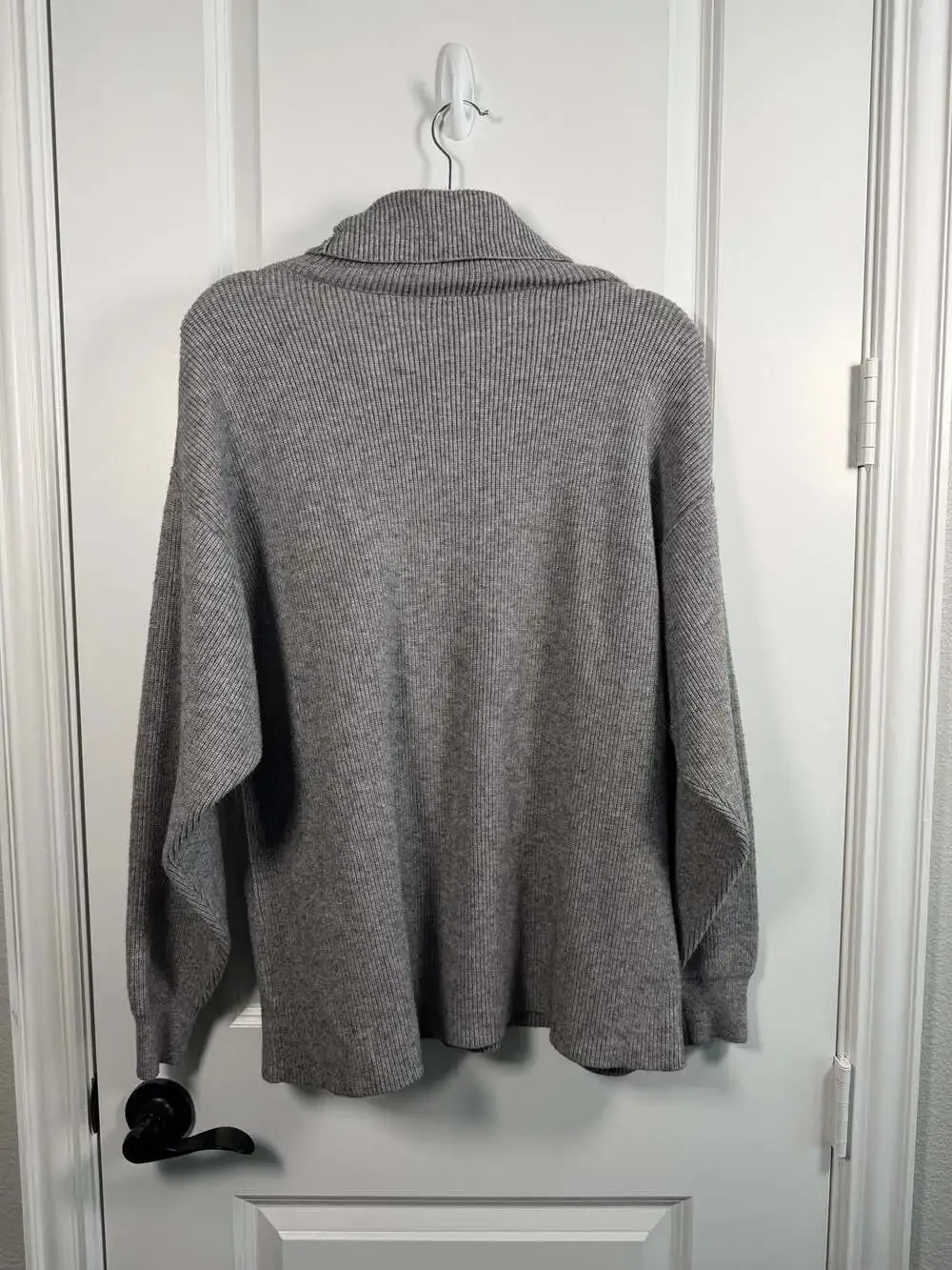 Free People Softly Structured Heather Gray Oversized Turtleneck Ribbed Sweater
